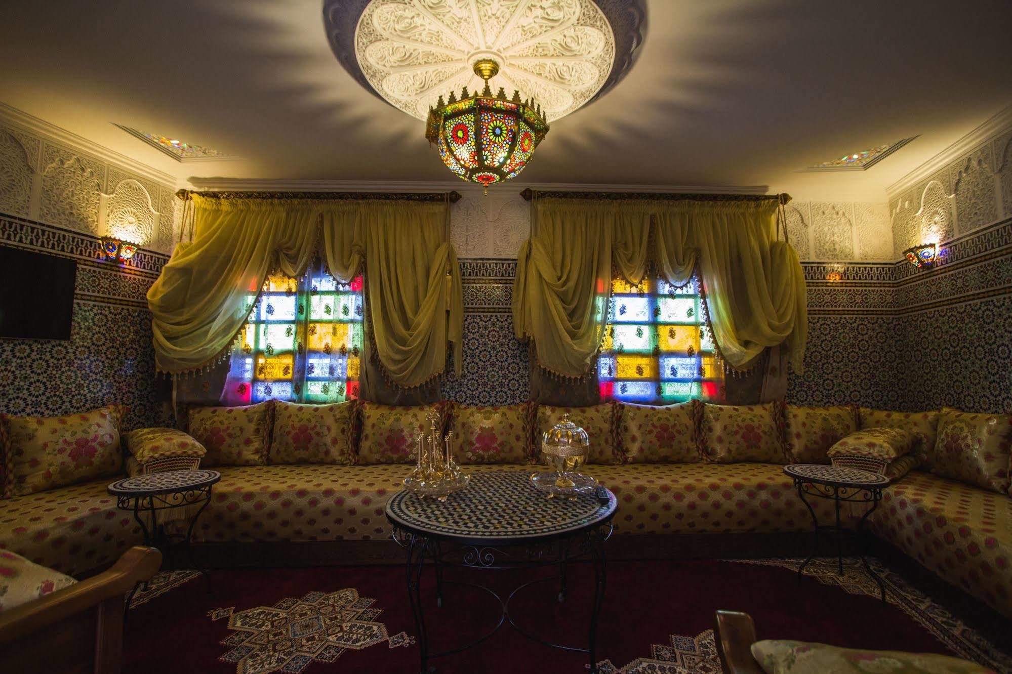 Hotel Blue Sky เฟส ภายนอก รูปภาพ
