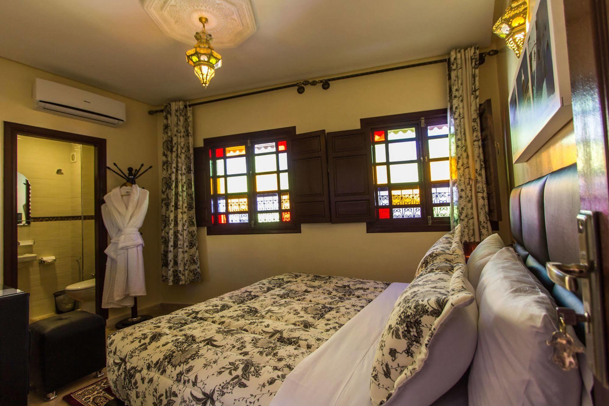 Hotel Blue Sky เฟส ภายนอก รูปภาพ